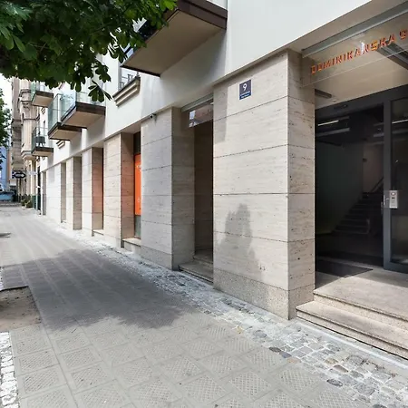 150m To The Old Market Square Dominikanska By Renters Apartment Posen